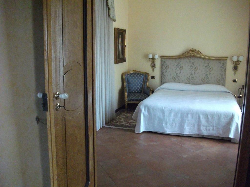 Villa Marcello Caserta Pokoj fotografie